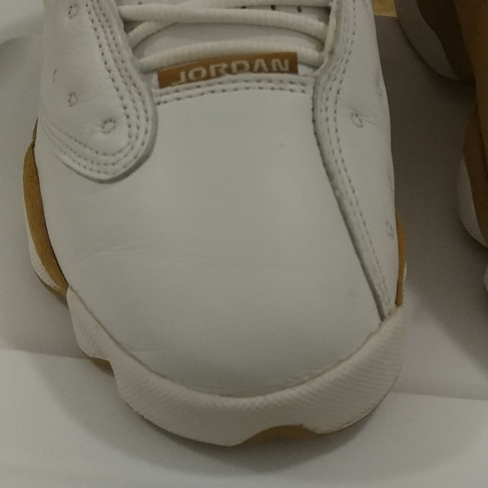 Jordan Retro 13 Wheats 2004 - Picture 10 of 11